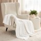 thumbnail image 2 of Manta Bedsure GentleSoft Cozy, forro polar de franela, doble, 150 x 200 cm, 2 of 9