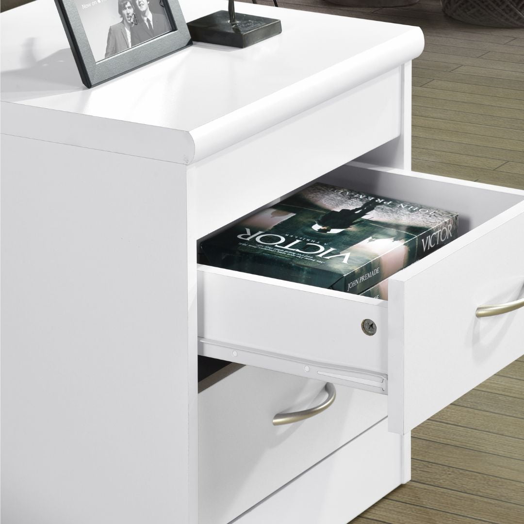 Hodedah 2-Drawer Nightstand, White