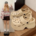 thumbnail image 1 of Zapatos con agujeros para mujer de 9 cm, verano 2024, dibujos animados, lindos, Baotou, suela gruesa aumentada, zapatos con agujeros antideslizantes, accesorios, zapatillas para mujer, 1 of 5