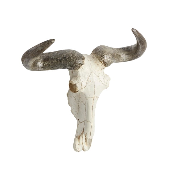 DecMode White Polystone Skull Cow Wall Decor