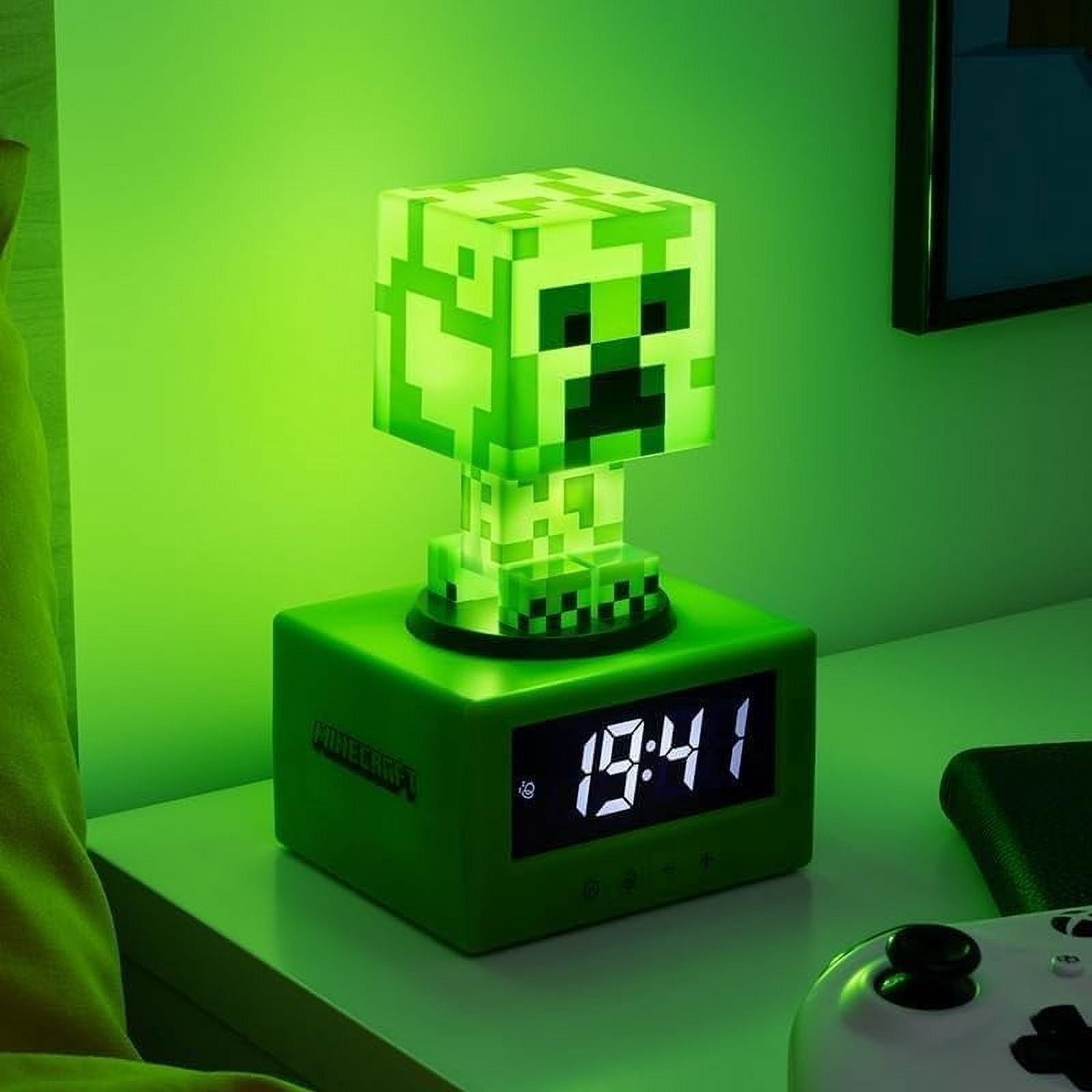 Minecraft Creeper Alarm Clock – Officially Licensed Icon with In-Game Music & Night Light for Kids & Tweens, Gaming Room Decor, Fun Gift for Minecraft Fans | Paladone