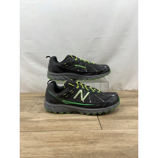 New Balance 604 Trail Running Shoes Cushioned Athletic Sneakers Size 9
