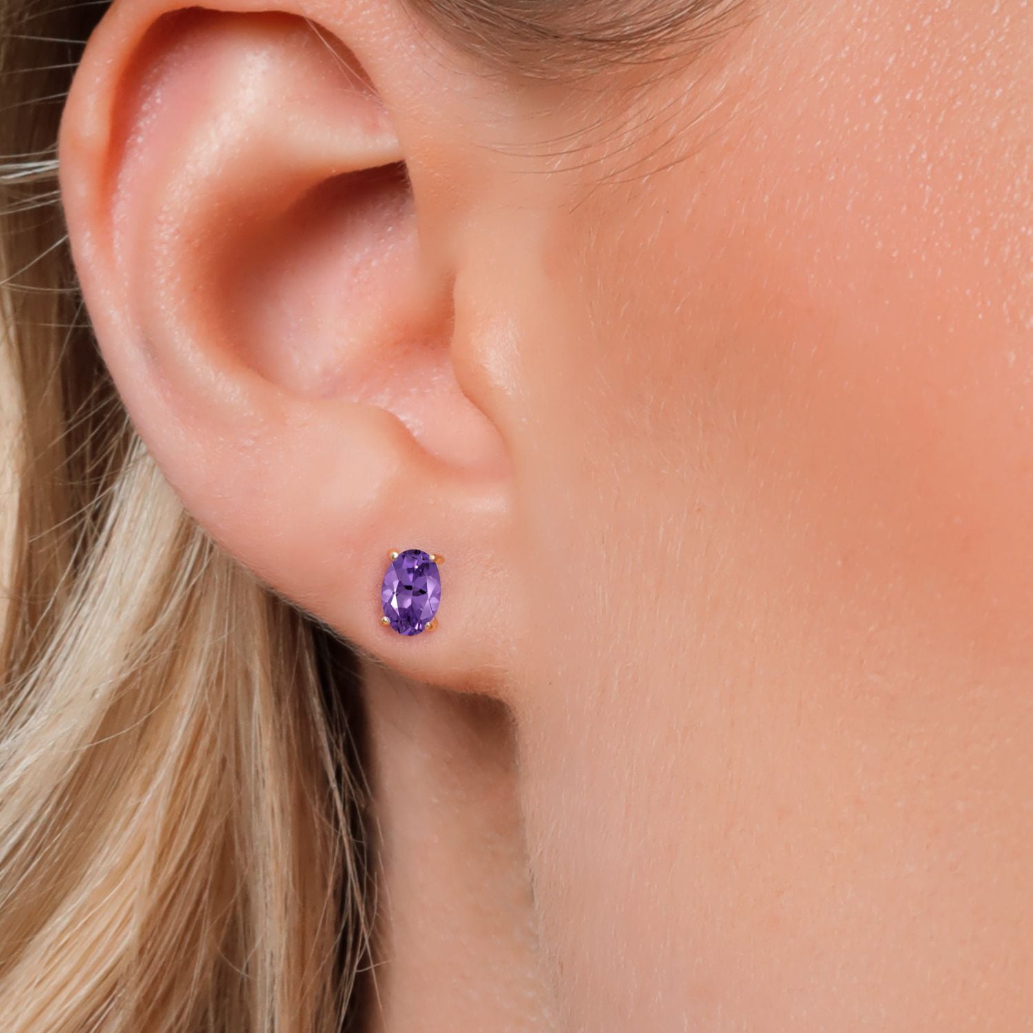 Gem Stone King 10K Yellow Gold Purple Amethyst Stud Earrings for Women Men (0.90 Cttw, Gemstone February Birthstone, Oval 6X4MM)