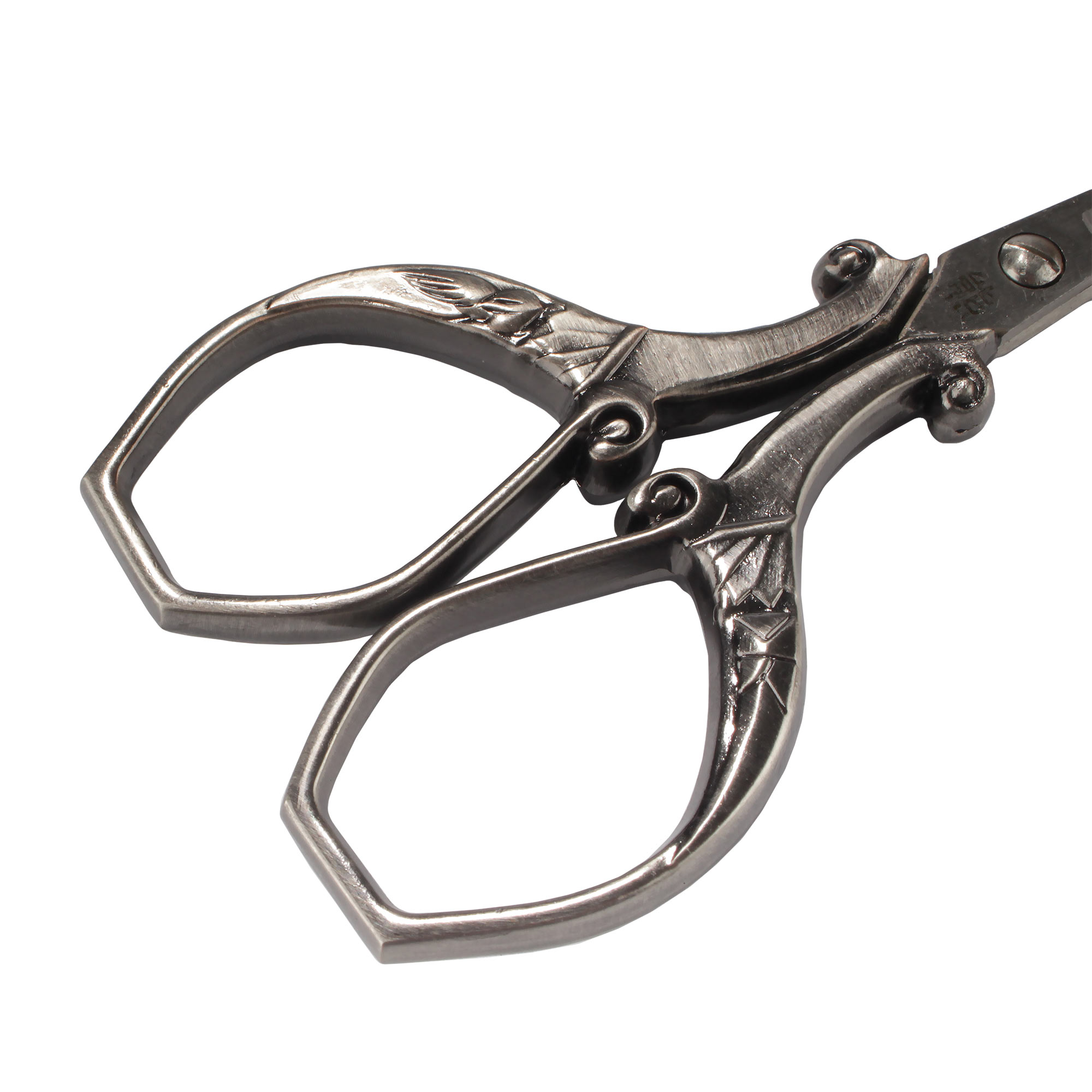 JubileeYarn Heirloom Craft Embroidery Scissors w/ Decorative Cast Handles Chinese Wing and Cloud - Antique Silver