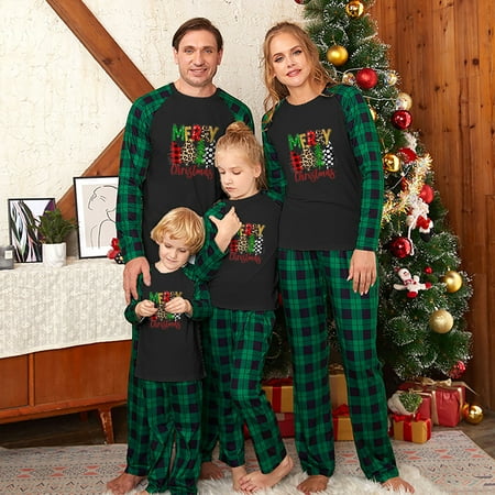 

Verugu Christmas Pajamas for Family Matching Christmas Pajamas Set Classic Xmas Print Pjs Sleepwear Sets Christmas Pajamas Gifts for Kids Adults Funny Holiday Sleepwear Dad XXL