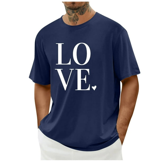 Tops para hombre, blusas y camisas de cuello redondo y manga corta para hombre. Camiseta/camisa informal de cuello redondo y manga corta con estampado de corazones para hombre. Tops de poliéster para