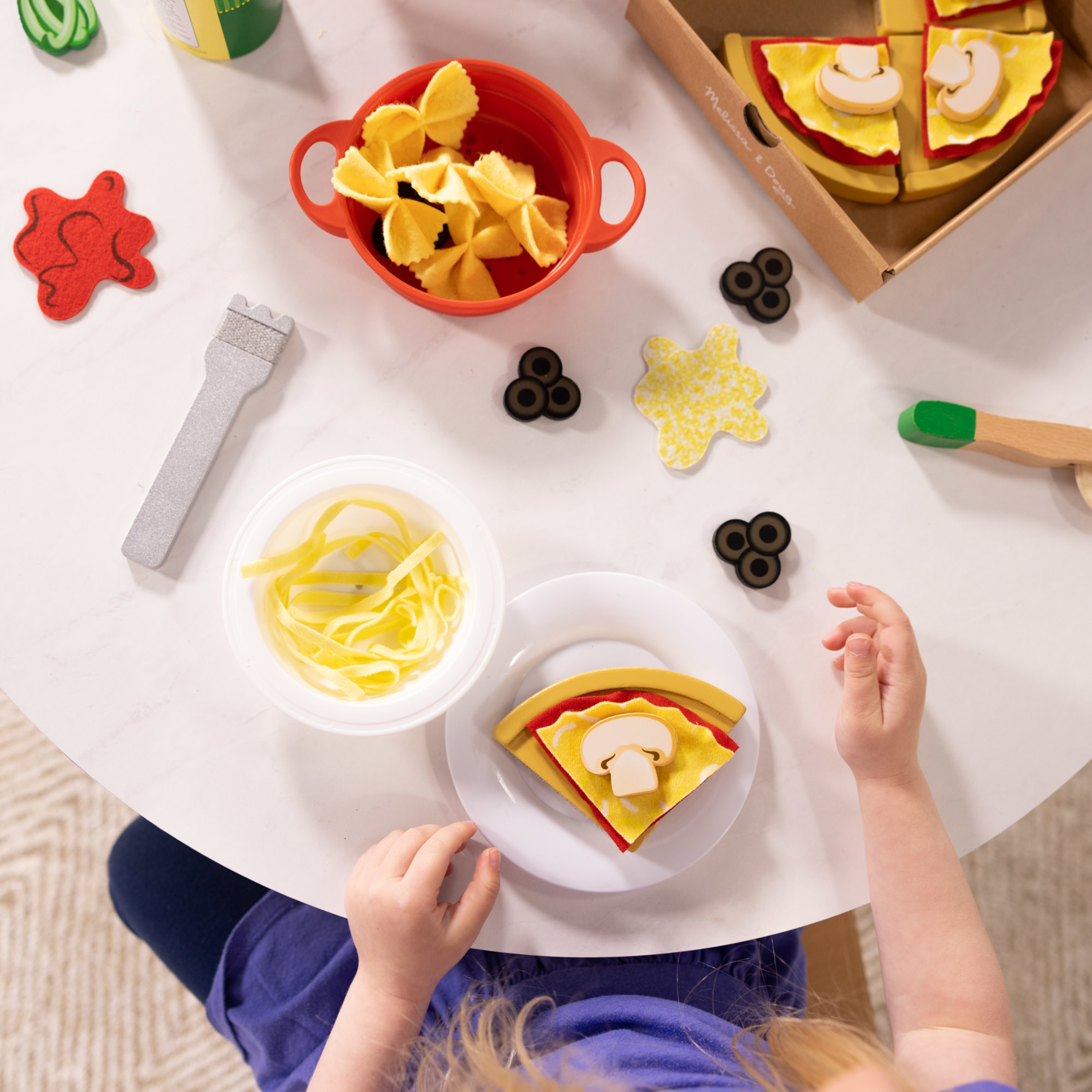 Melissa & Doug Deluxe Pizza & Pasta Play Set Pretend Play Food - 92 Pieces - image 2 of 9