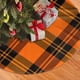 thumbnail image 2 of Falda para árbol de Navidad con estampado de cuadros escoceses de Dioganal para Halloween, suave y divertida, decoración navideña de granja de 36", 2 of 4
