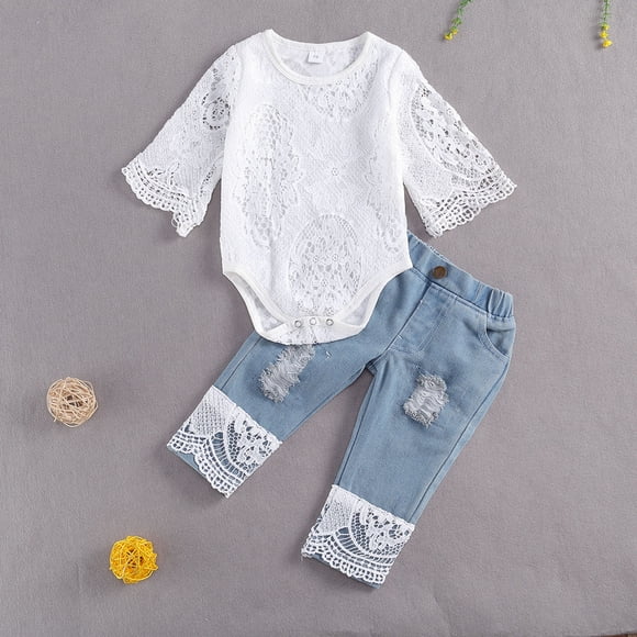 Conjunto de ropa de verano para bebé niña: pelele de manga larga con encaje calado + jeans con retazos rasgados. Lindo conjunto de 2 piezas para bebé.
