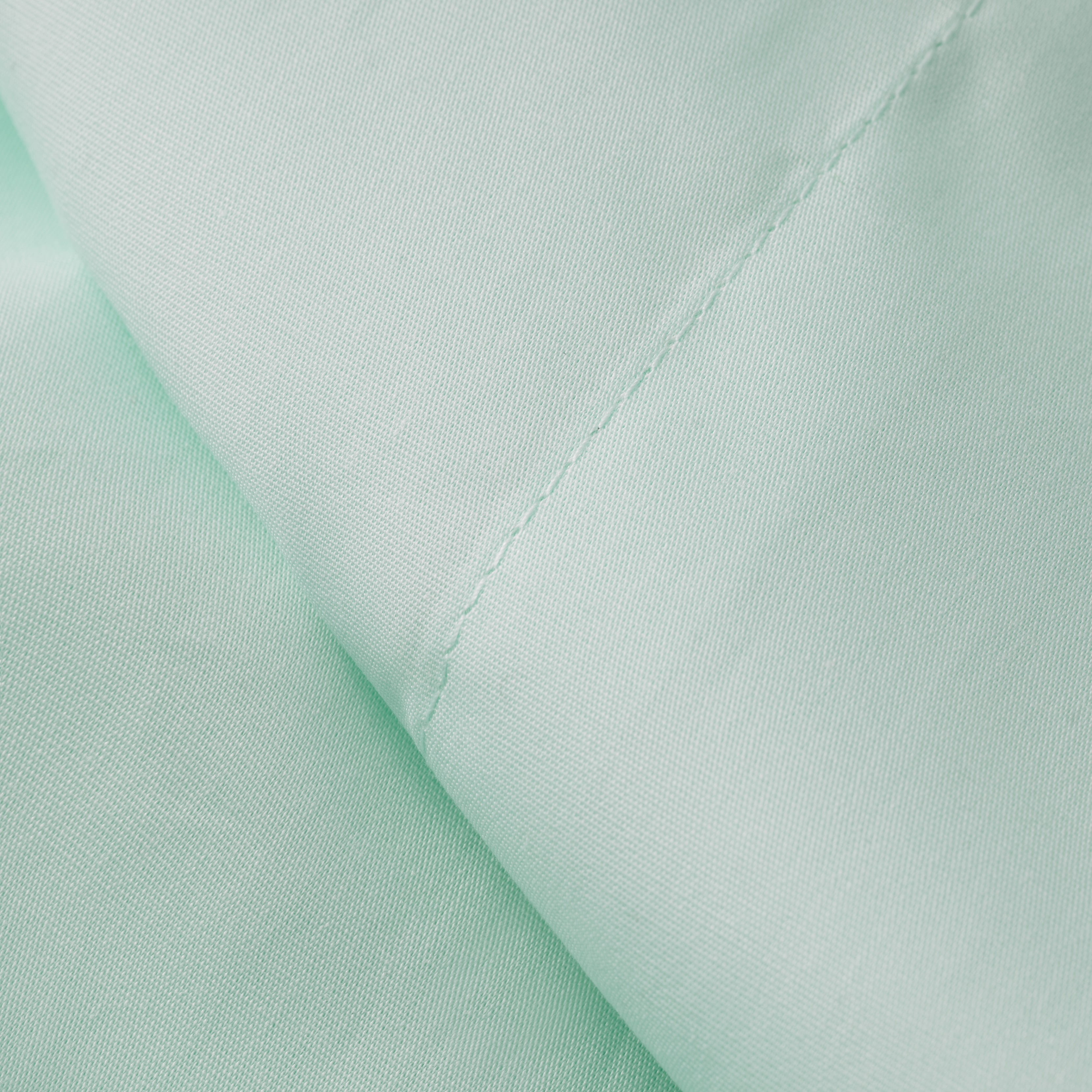 Welspun Basics 200TC Cotton Percale Solid Sheet Sets