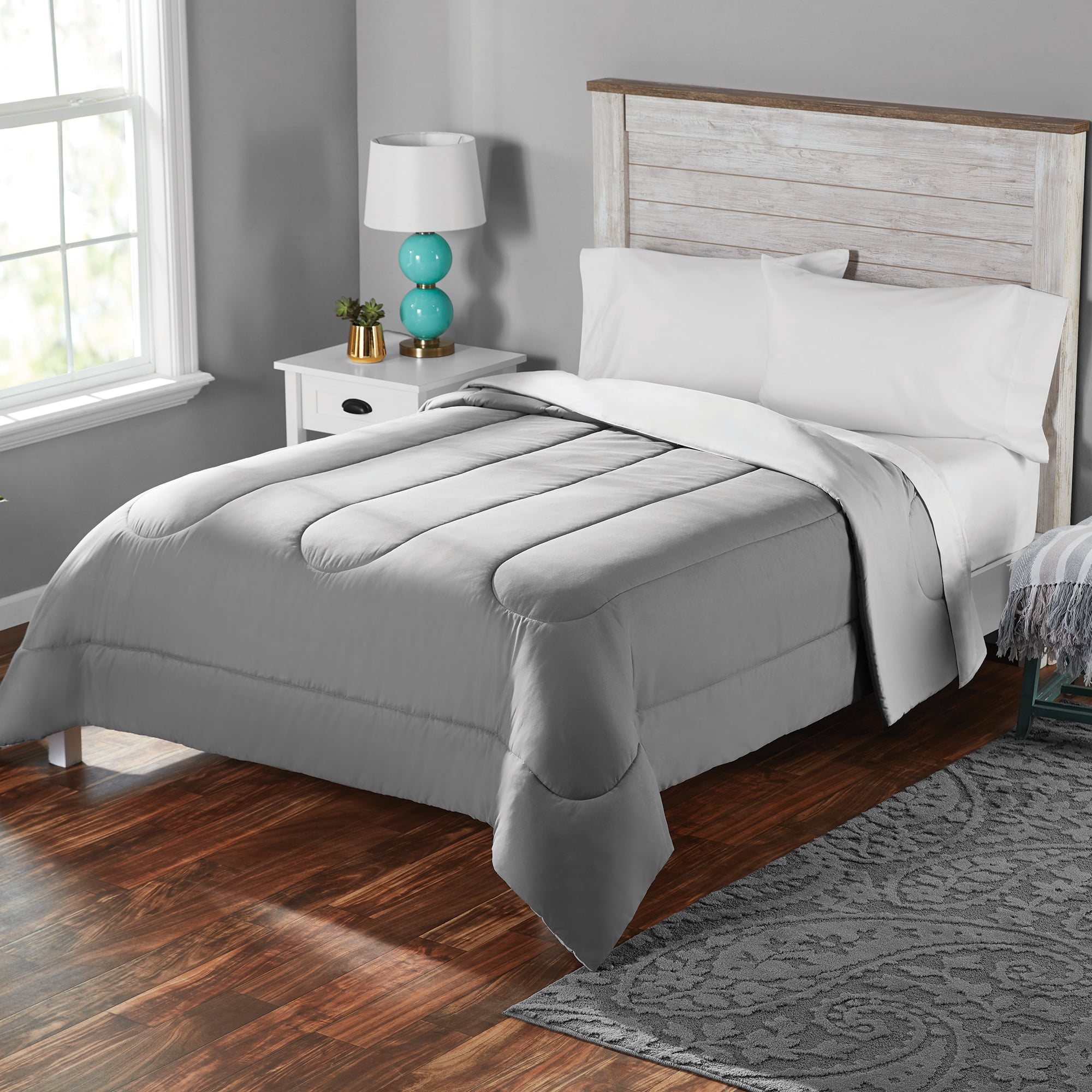 Mainstays Solid Brushed Microfiber Reversible Comforter ...