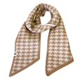 thumbnail image 2 of femenino angulado cálido largo pequeño de cuello de punto bufanda de invierno de las mujeres accesorios de ropa Beige Baoblaze Bufanda larga de mujer, 2 of 8