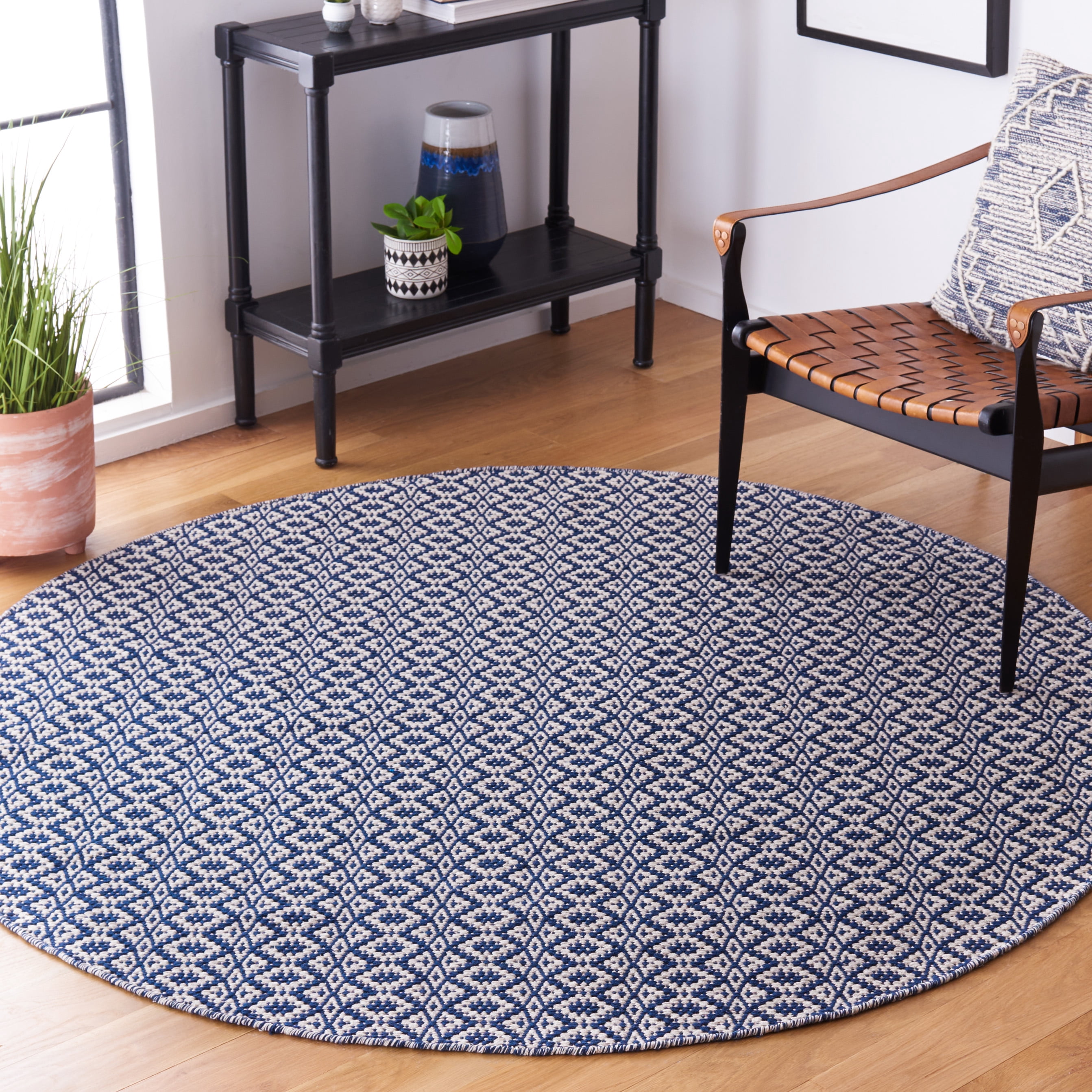 Safavieh Montauk Corrine Geometric Cotton Area Rug, Ivory/Navy, 6' x 6' Round