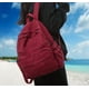 thumbnail image 2 of Mochila GAMLFL de lona roja burdeos para mujer 19L, 2 of 6