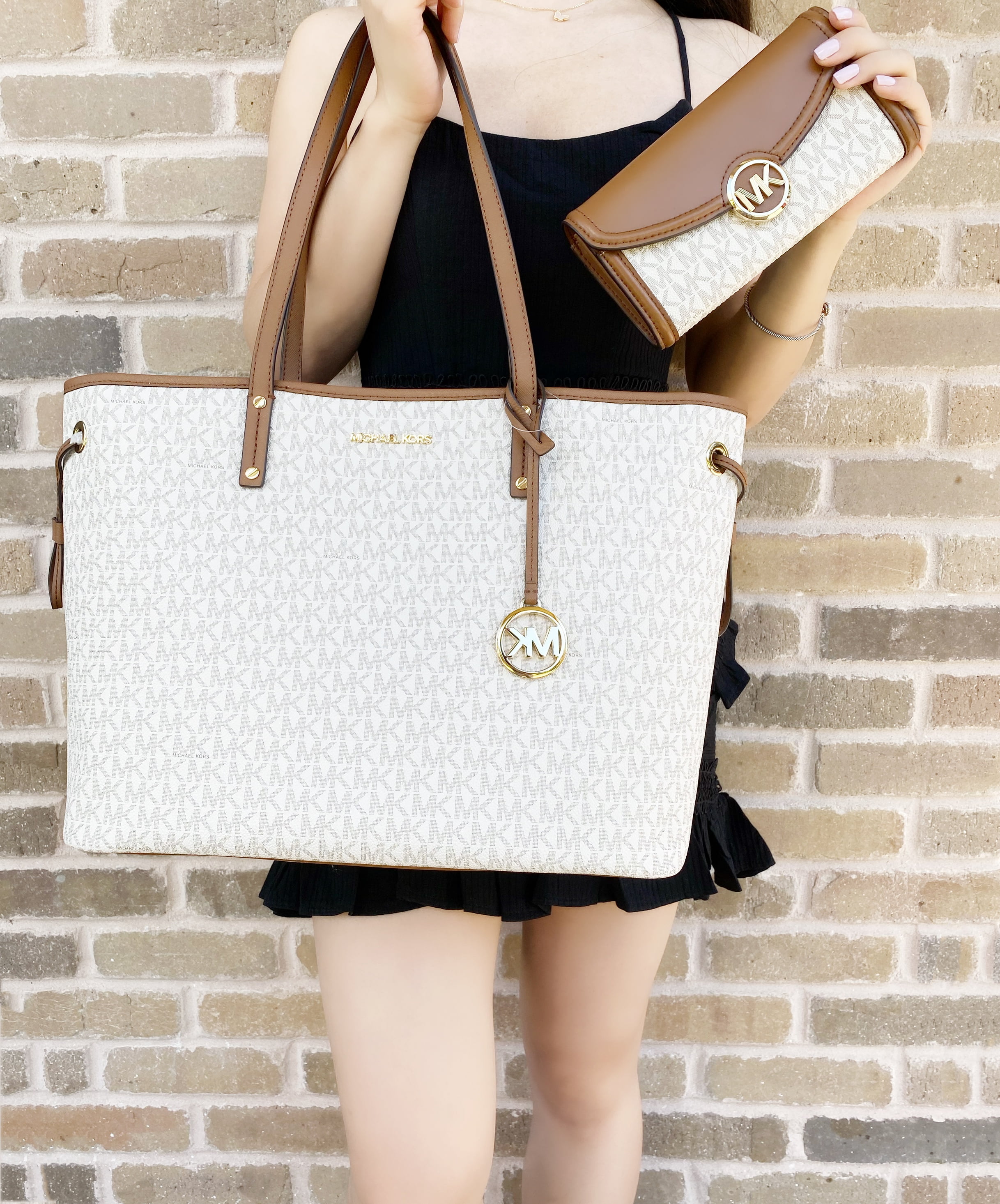 michael kors large drawstring signature tote purse