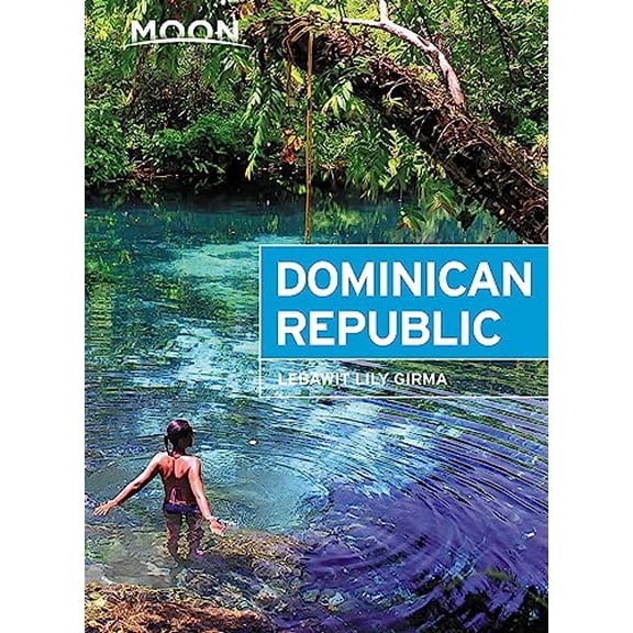Pre-Owned Moon Dominican Republic (Paperback) 1640490469 9781640490468