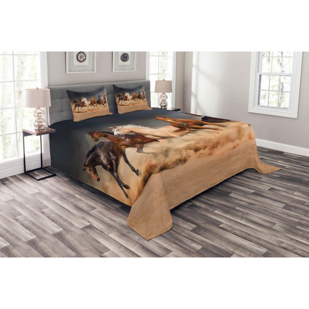 Horse Bedspread Set Queen Size, Equine Themed Animals Galloping in the