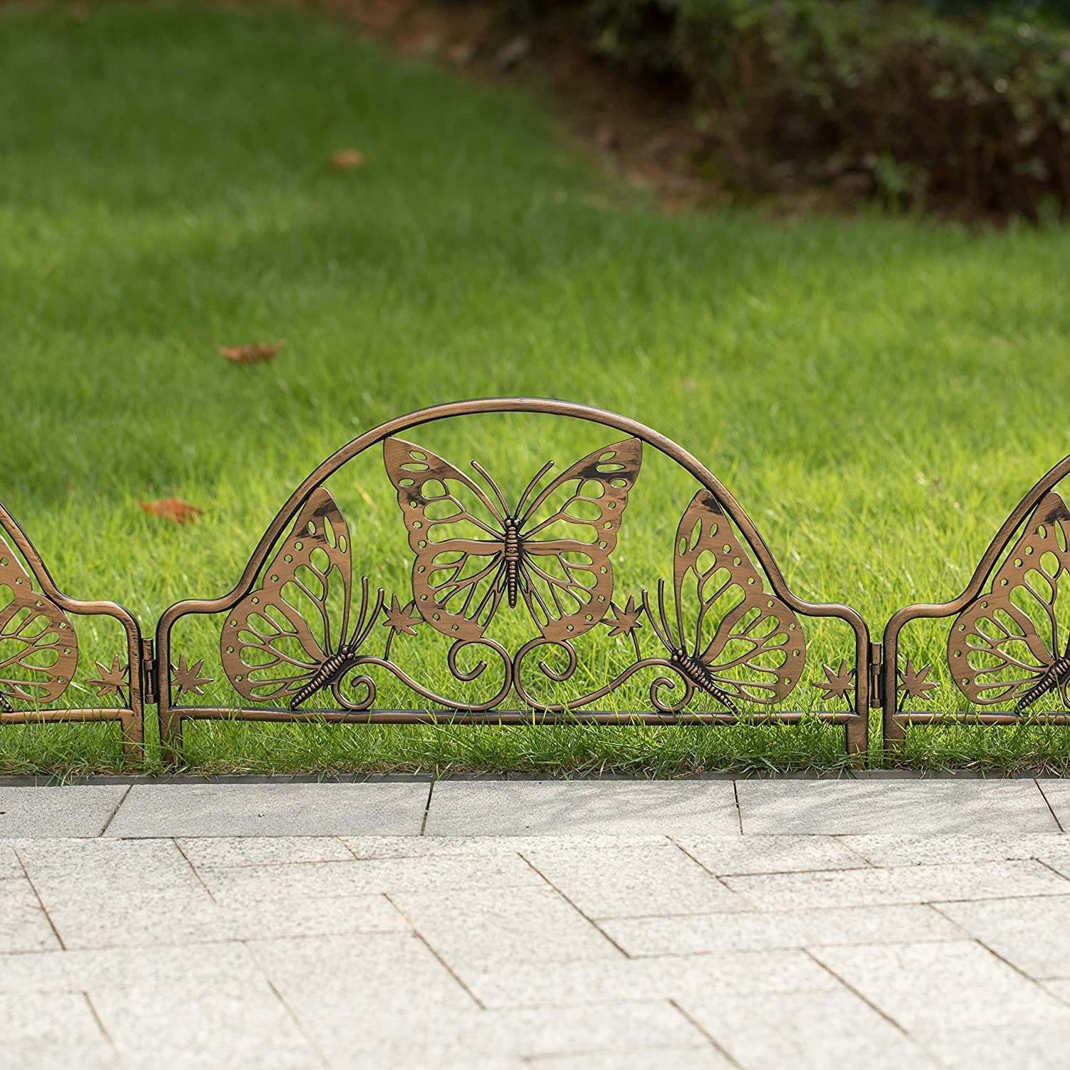 Decorative Butterfly Design Plastic Fence Garden Edging Landscape Border Path Panel, Pack of 6