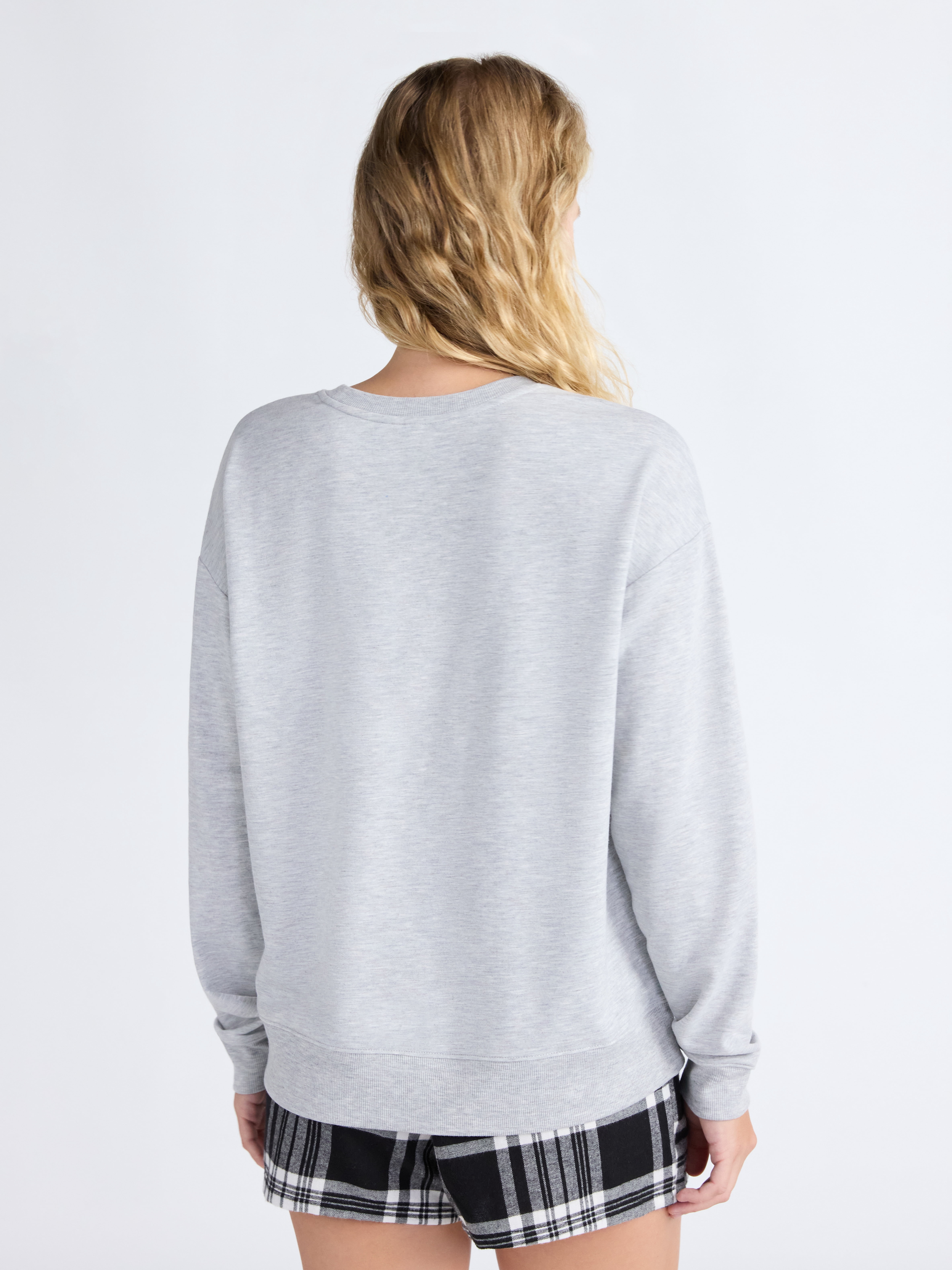 Joyspun Women's Fleece Drop Shoulder Sleep Top with Long Sleeves, Sizes XS-3X