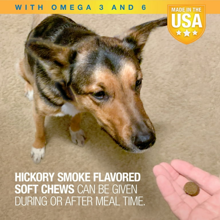 VetIQ Skin Coat Supplement Hickory Smoke Flavored Soft Chews for Dogs 90 Count 11.1 oz