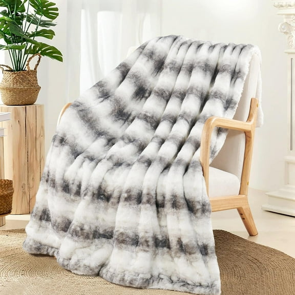 Home Soft Things Faux Fur Shar Pei Throw - Stripe - 50"X60"