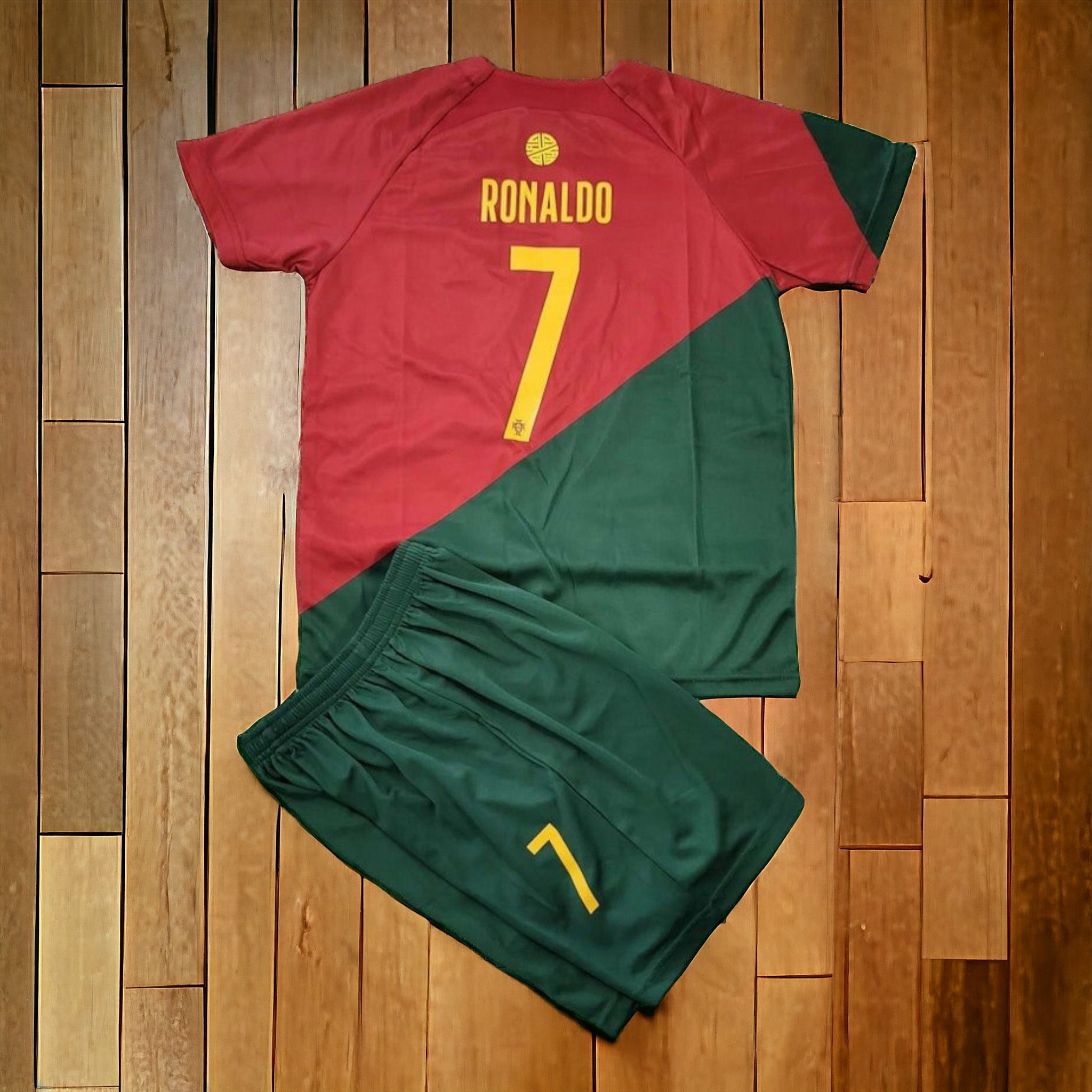 Femme Maillot Cristiano Ronaldo #7 Vert Clair Troisieme 2022/23 T-shirt