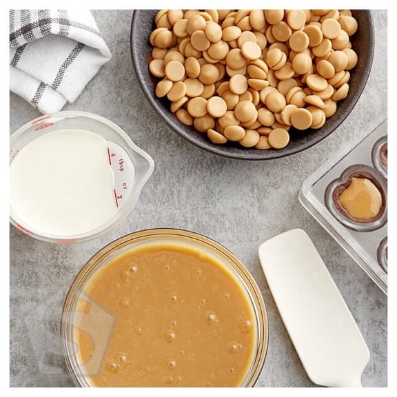 Callebaut Gold Caramelized White Chocolate Calletsâ„¢ 5.5 lb.
