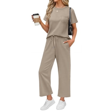 Fantaslook 2 Piece Sets for Women Casual Summer Travel Vacation Outfits Short Sleeve Tops Wide Leg Pants Lounge Sets