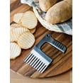 thumbnail image 3 of Fox Run Wavy Vegetable/Cheese Slicer, 3 of 4