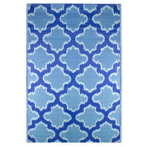 Northlight 4' x 6' Blue Quatrefoil Rectangular Outdoor Area Rug