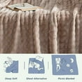 thumbnail image 5 of Manta de piel sintética de conejo, súper pesada, cálida y acogedora, color beige crema, para sofá cama, felpa de burbujas, elegante y difusa, 5 of 5