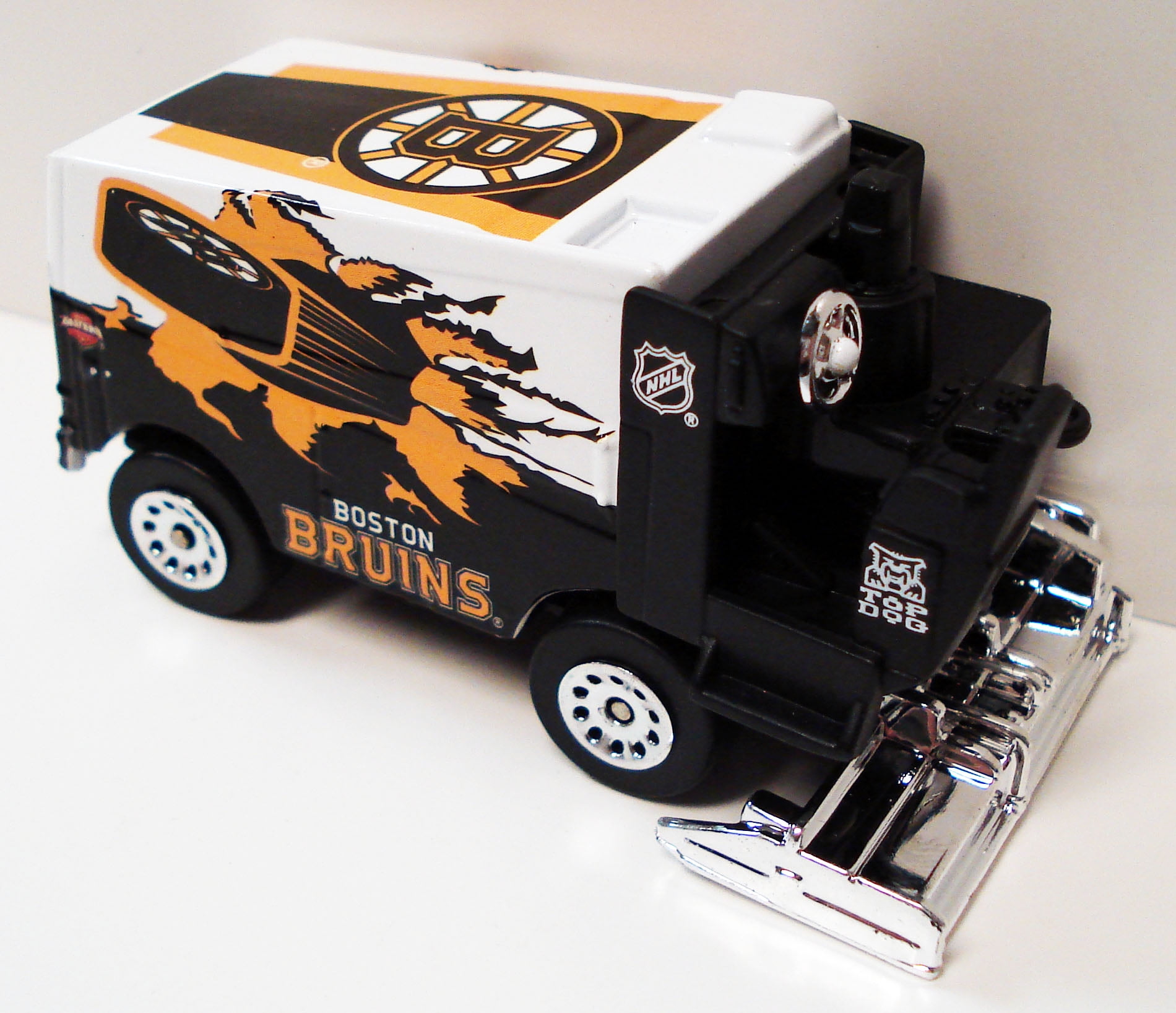 boston bruins zamboni toy