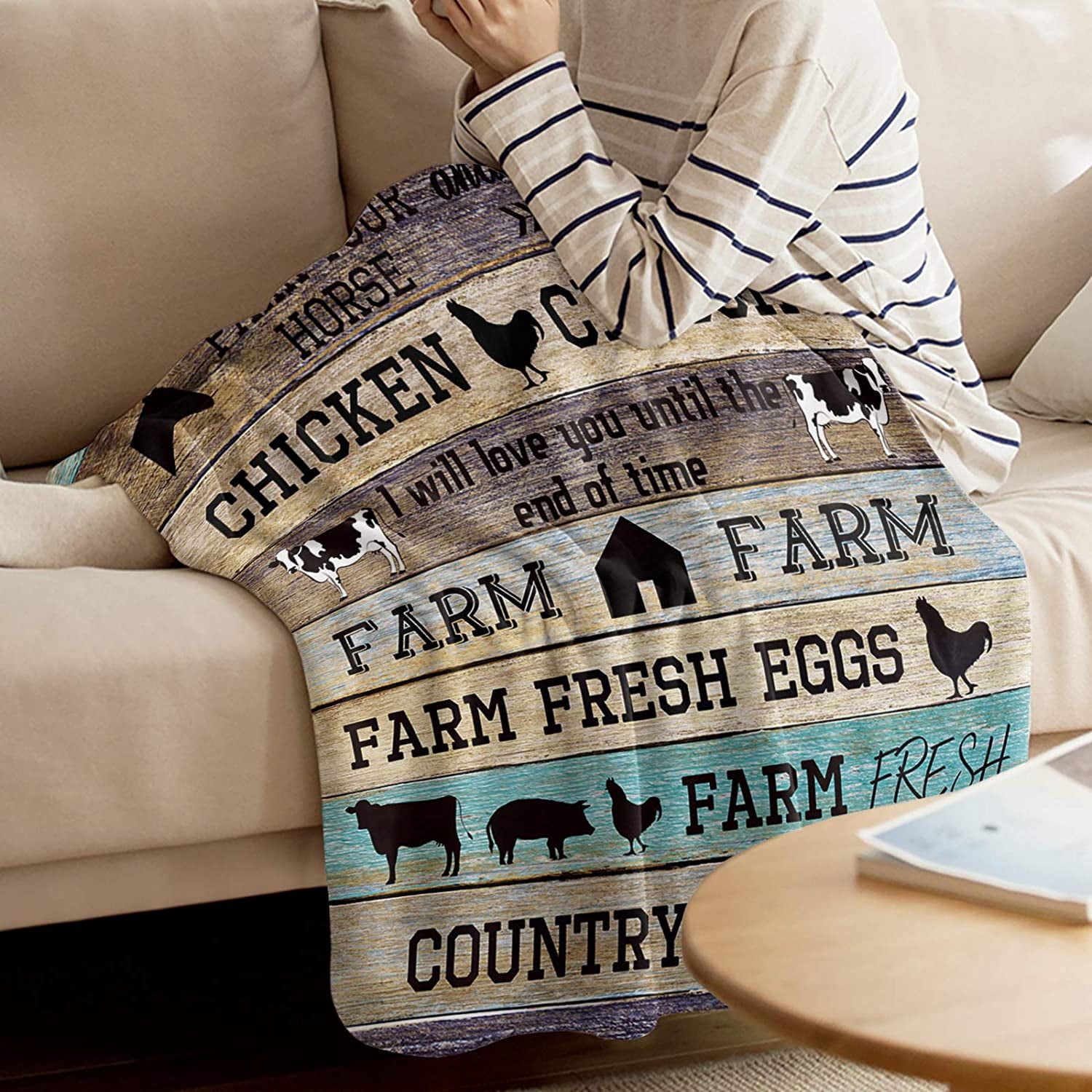 Farmhouse Blanket Super Soft Flannel Fleece Throw Blankets Farm Animal Cow Pig Horse Rustic Wooden Texture Blanket Lightweight Cozy Warm Fuzzy Plush Microfiber Blankets for Couch Bed Sofa 50x60inch
