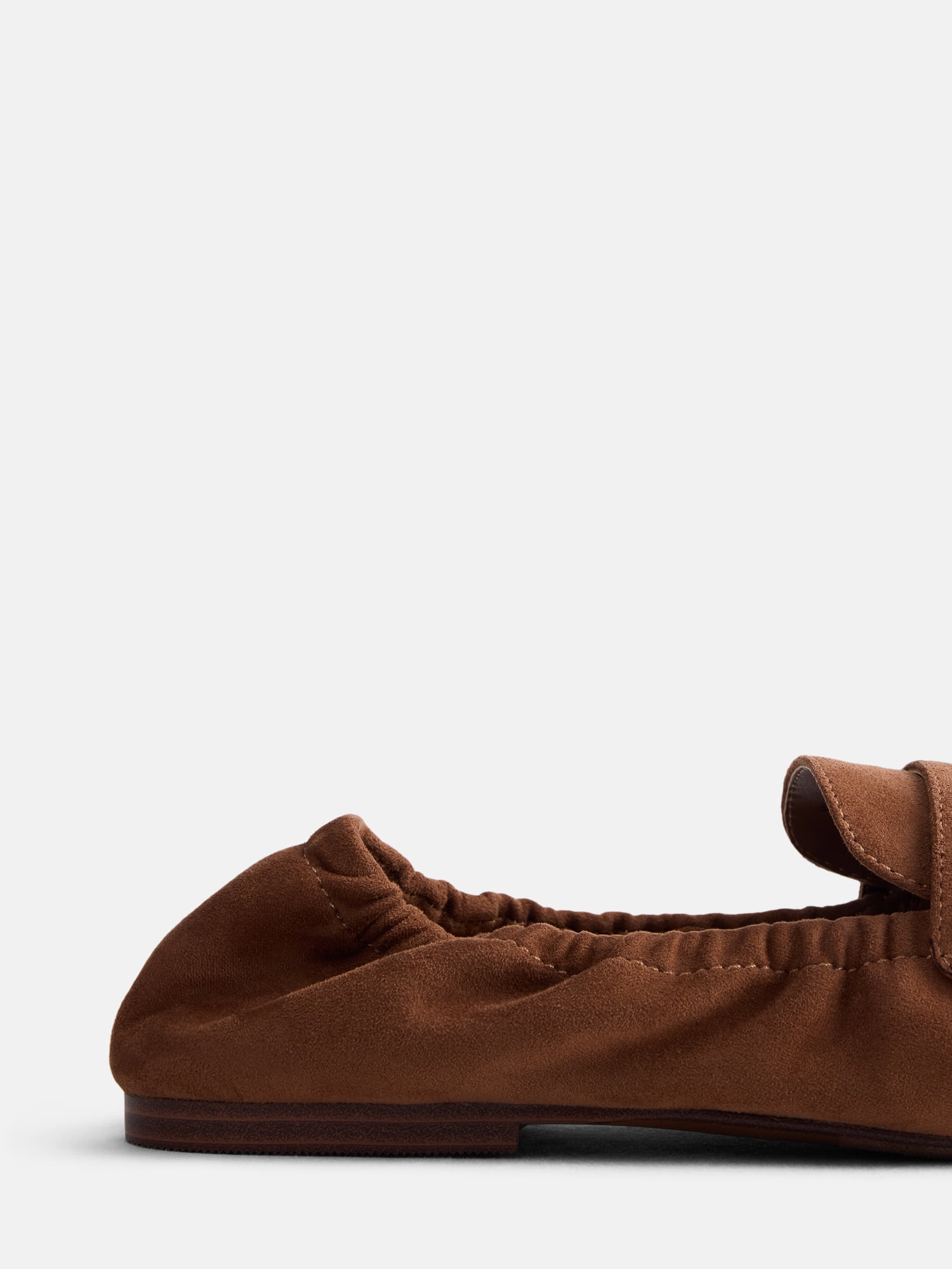 Scenario Women's Faux Leather Scrunch Loafers