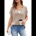 thumbnail image 2 of Camisetas de Corta con Cuello en V y Muescas para Mujer, Blusas de Verano Básicas y Holgadas, Camisetas de Corta 2025 Caqui S, 2 of 8