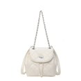thumbnail image 1 of Mochila clásica con cadena estilo Chanel para mujer, nuevo estilo 2025, moderna y versátil bandolera de hombro, mochila pequeña multiusos., 1 of 4
