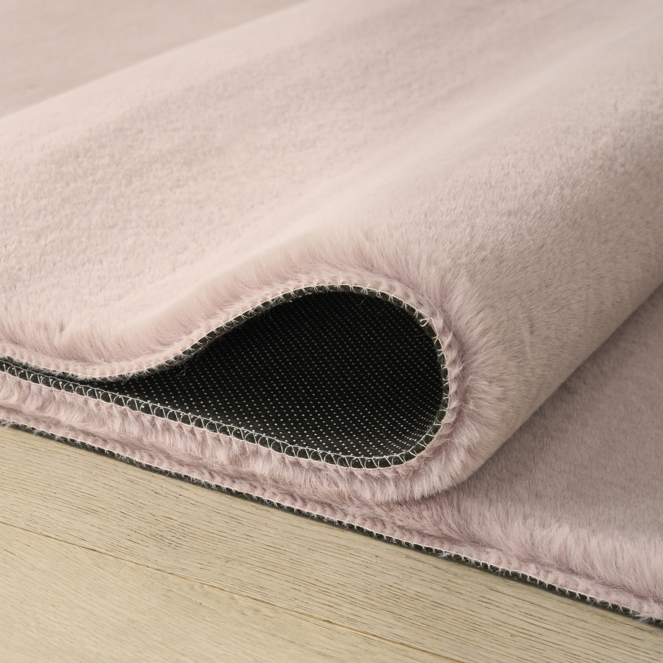 Nourison Soft Plush Rabbit Fur 4' x 6' Lavender Contemporary Indoor Rug