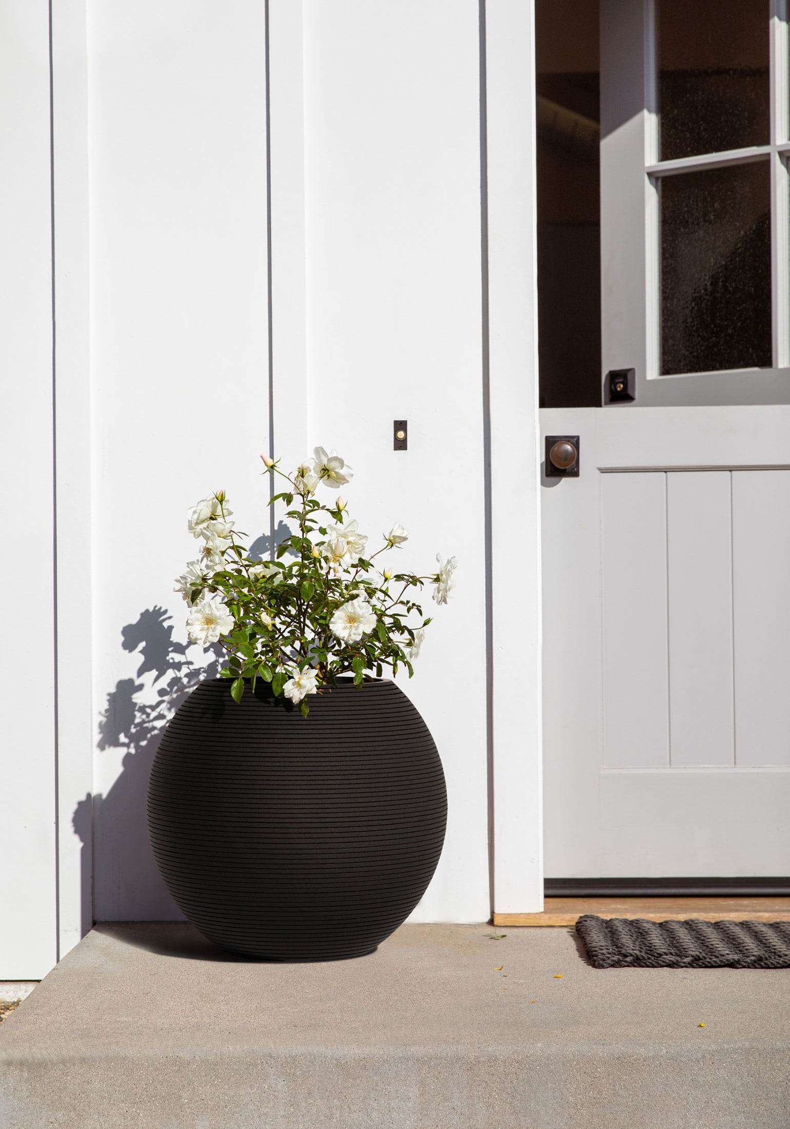 Veradek Strata Series Sphere Plastic-Stone Round Planter - Black