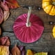 thumbnail image 5 of Fiudx Calabazas de Terciopelo para Halloween, Diseño Suave Relleno de Algodón, Elegantes Colores Morado, Naranja, Dorado, Blanco, Gris y Oliva, Perfectas para Decorar Fiestas de Otoño, Acción de Grac, 5 of 6