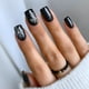 thumbnail image 1 of Uñas postizas navideñas cortas con pegamento negro, cuadradas y navideñas, 1 of 5