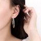 thumbnail image 5 of Pendientes de círculo grande exagerados de moda brillante ahuecados lisos de estilo frío de nicho para mujer, 5 of 5