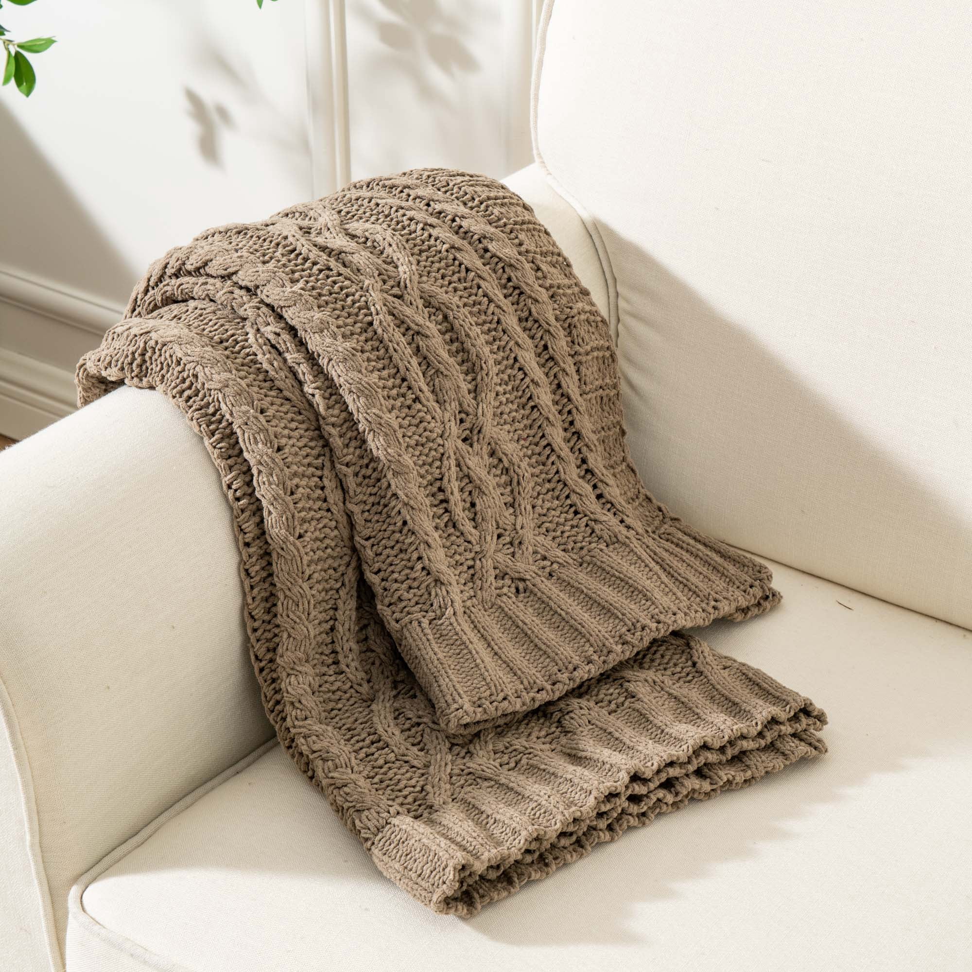 Battilo Camel Throw Blanket,Woven Chenille Cable Knit Blanket,Living Room Decor,51"x67"
