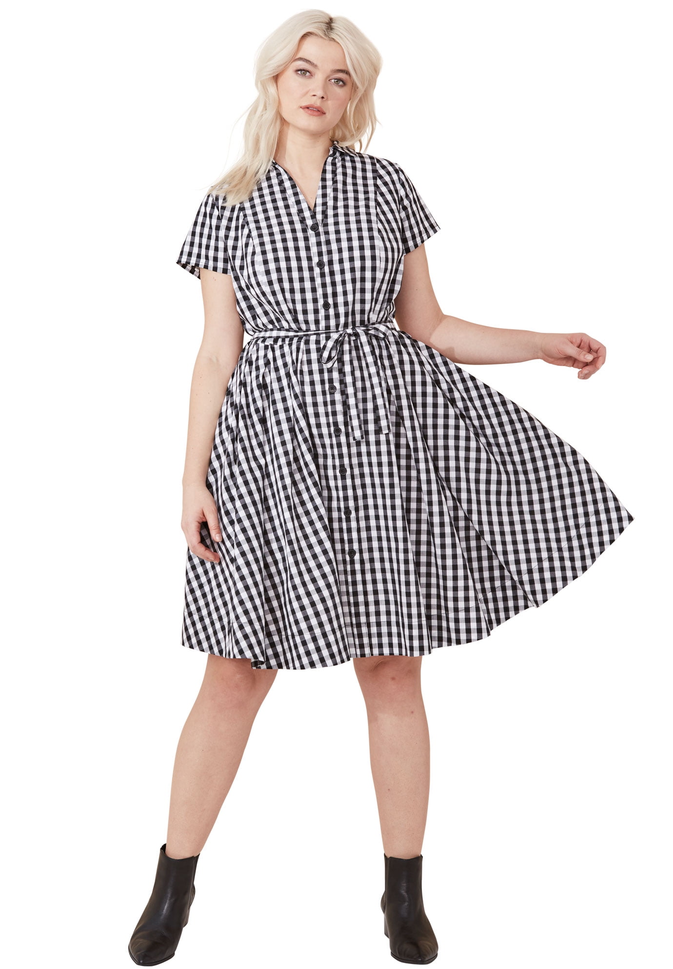 white shirtwaist dress