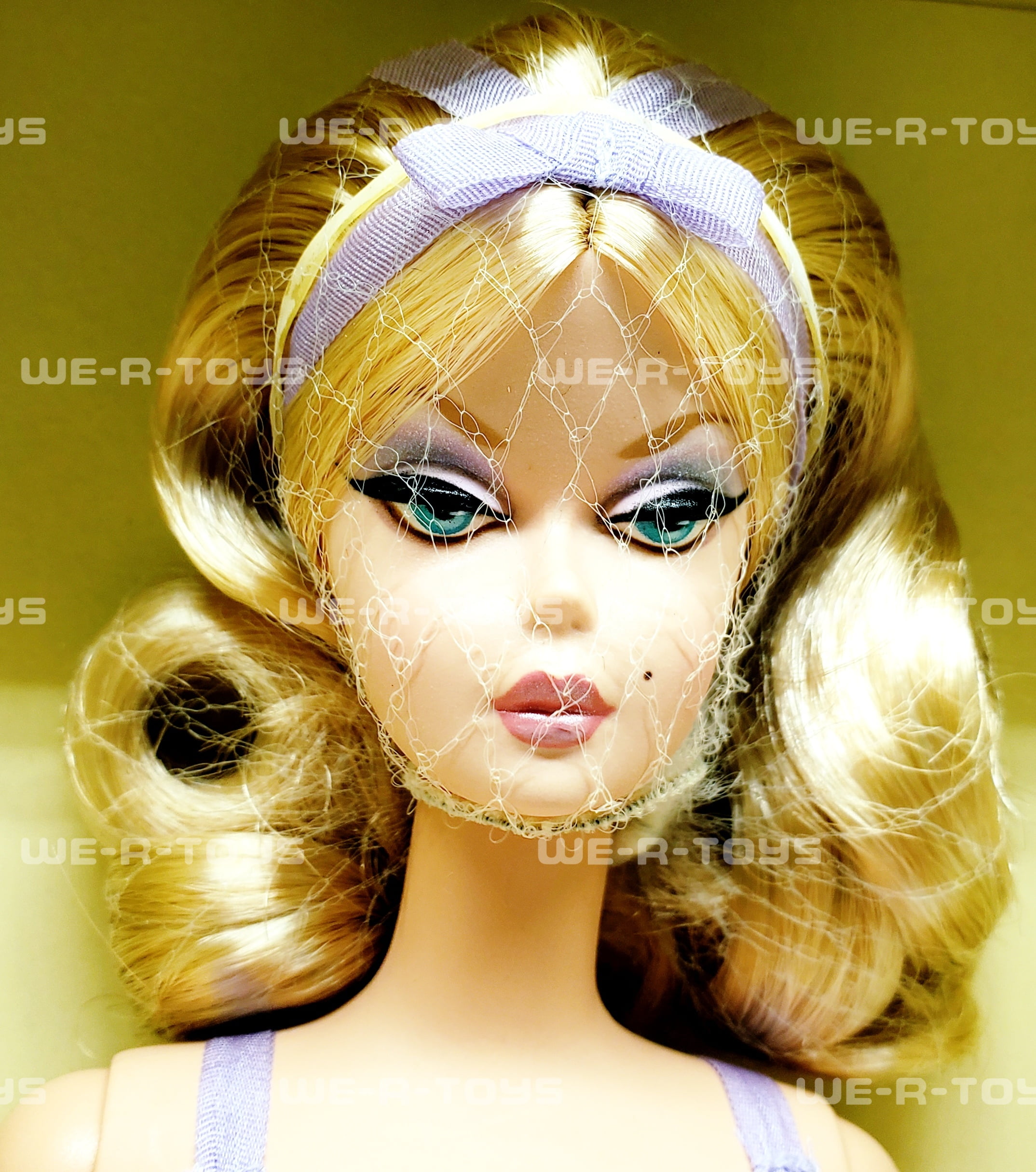 Tout De Suite Barbie Silkstone Doll BFMC Gold Label 2007 Mattel L9596