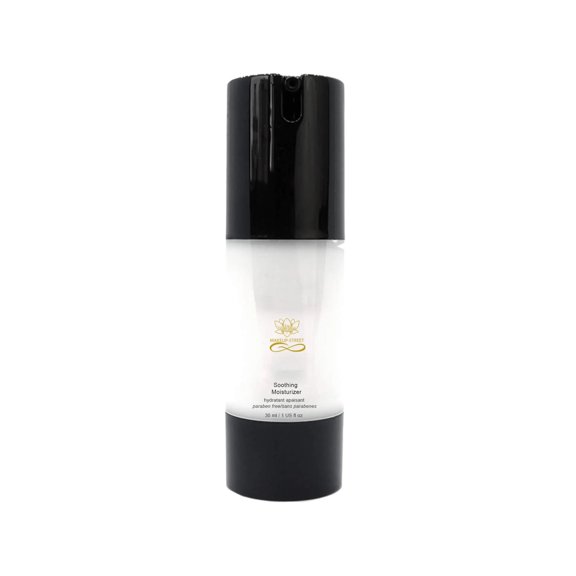 Makeup-Street Soothing Moisturizer Packed With Aloe and Hyaluronic Acid