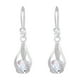 thumbnail image 1 of Los pendientes con borlas son modernos, versátiles, elegantes y con estilo para las mujeres., 1 of 4