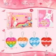 thumbnail image 3 of Tarjetas de San Valentín para el aula de niños con llavero con forma de corazón, burbujas, fidget, juguetes, 30 unidades, 3 of 7