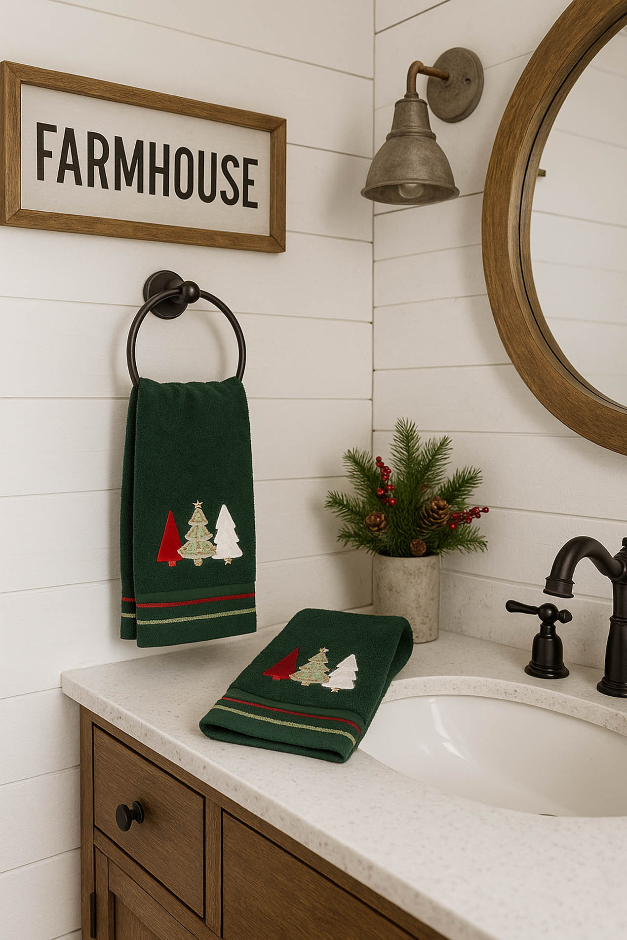 St Nicholas Christmas Tree Trio Green Bath Hand Towels Cotton Set of 2 Pieces
