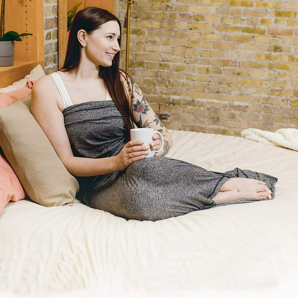 Wearable Shark Tank blanket The Comfy is on sale on  Canada