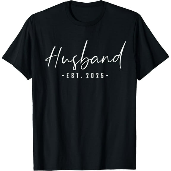 Simple Husband Est 2025 Just Married Honeymoon Hubby Wedding Couple T-shirt